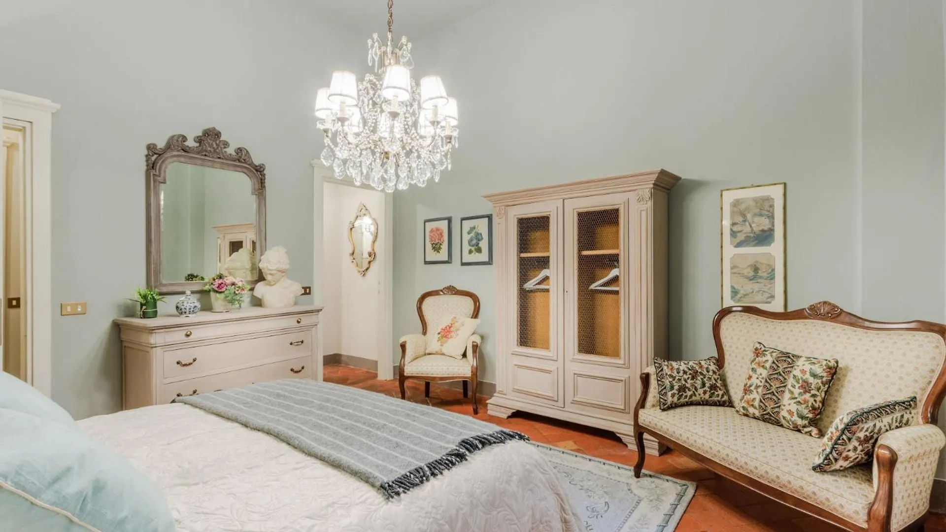 Apartment Casa Celeste With Terrace Lucca Italy