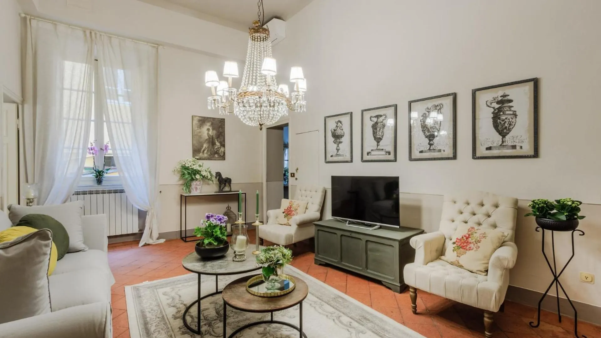 Apartment Casa Celeste With Terrace Lucca Italy